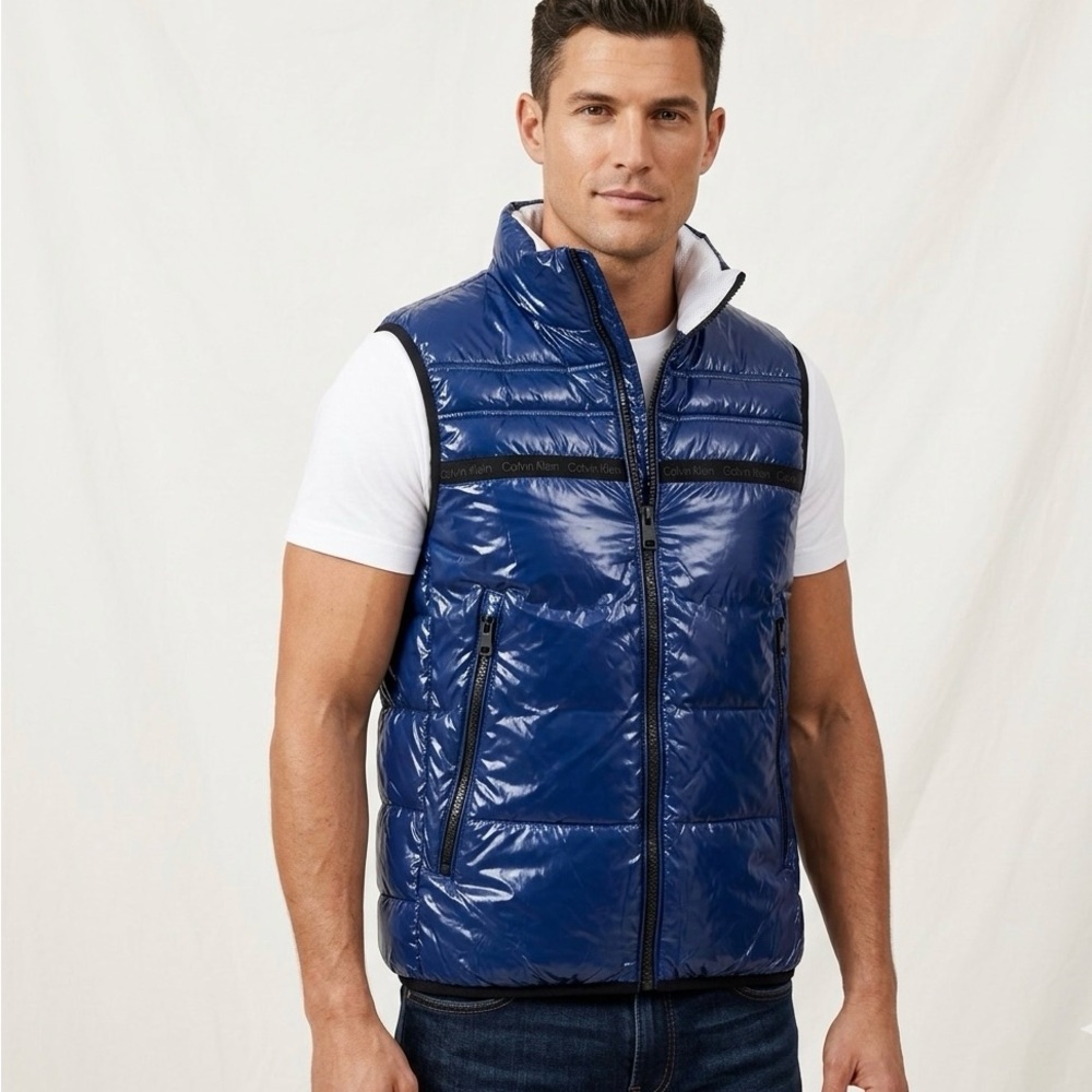 NWT Calvin Klein Performance Men's Blue Puffer Gilet/Vest Size Xs - Picture 1 of 13